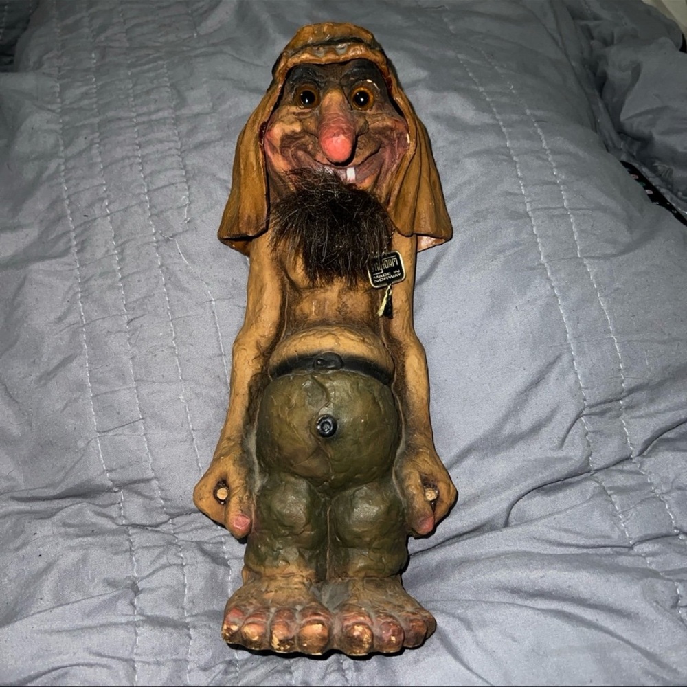 **RARE** VNTG NYFORM LARGE #138–“OIL SHEIK” HANDCRAFTED NORWEGIAN TROLL FIGURINE